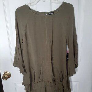 ANA Size Small Olive Green Tunic w/3/4 Length Cape Sleeves